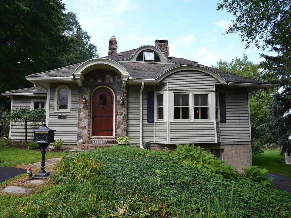 1st image of 4635 Saint Paul Blvd #3