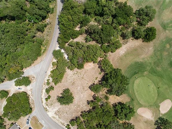 4th image of 5105 Country Club Dr