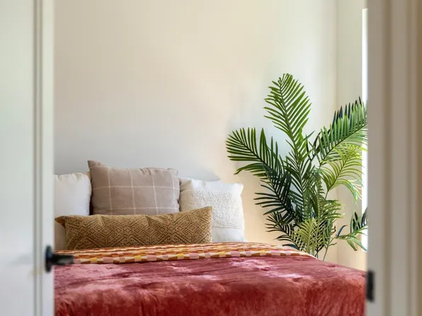 10 Prescott Street image 12 of 23