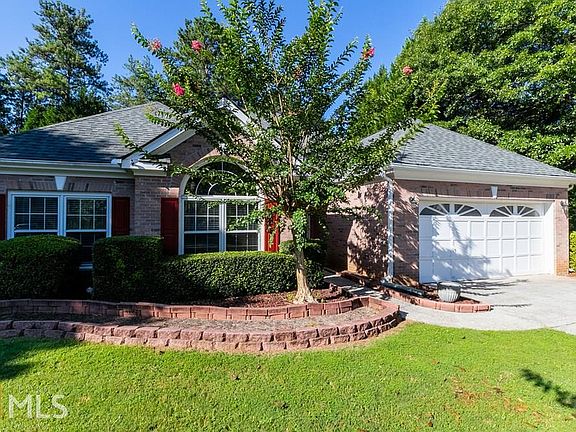 3rd image of 2230 Sugarbirch Dr