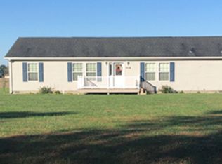 1405 SW 7th St, Fairfield, IL 62837