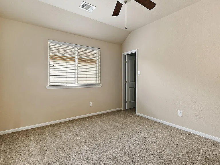 26315 Cedar Pine Dr — Photo 20