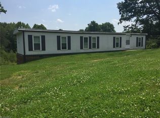 1010 Sherry Dr, Walnut Cove, NC 27052