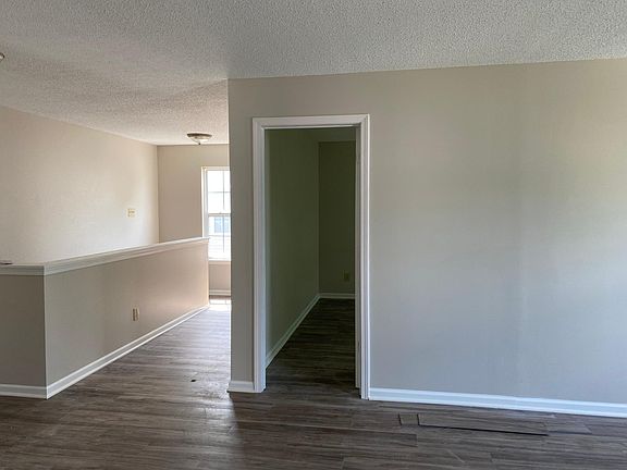 4th image of 9131 Amberleigh Dr
