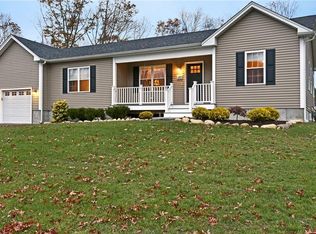 150 E Shore Dr, Coventry, RI 02816