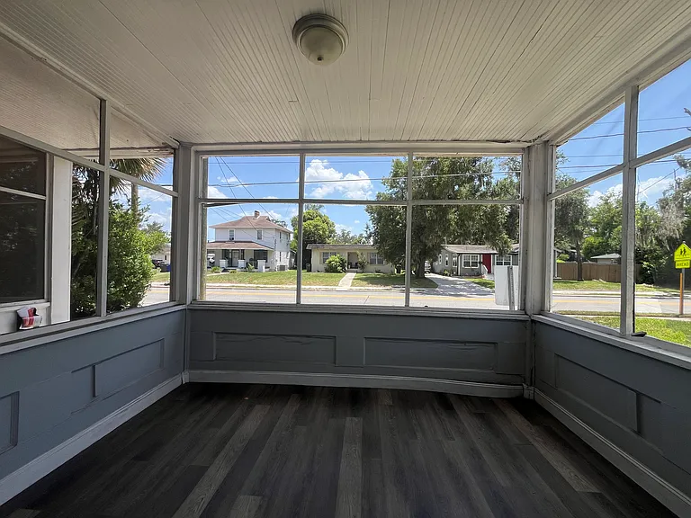 201 Ariana St #1 — Photo 3