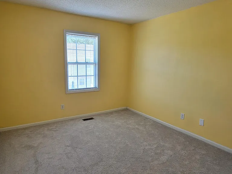 2128 Flagstone Ct #G1 — Photo 10