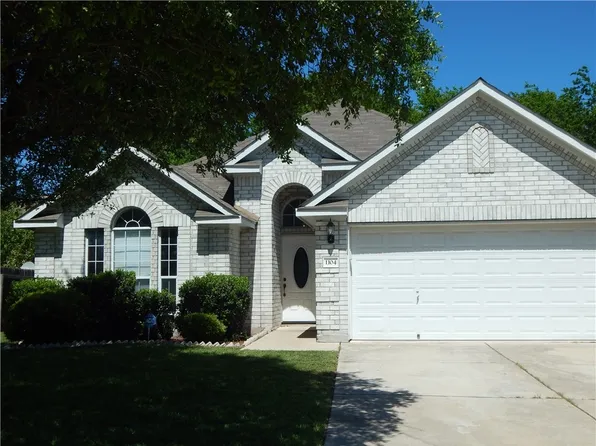 1104 Connemara Ln, Pflugerville, TX 78660