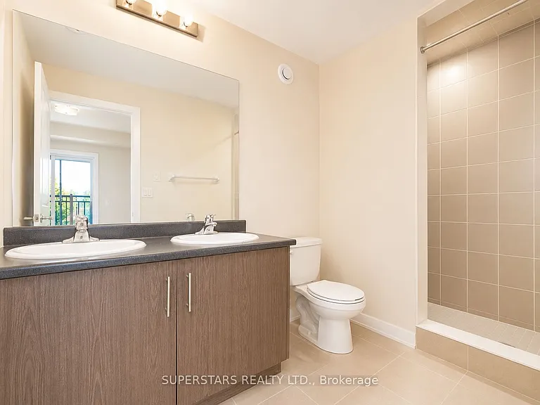 15100 Yonge St #207 — Photo 12