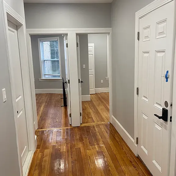 42 Saxton St #2 — Photo 8