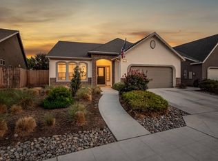 6737 E Redlands Ave, Fresno, CA 93727