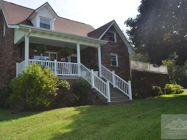7697 Beech Run Rd, Hinton, WV 25951