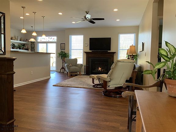 4th image of 1835 Bent Creek Dr N