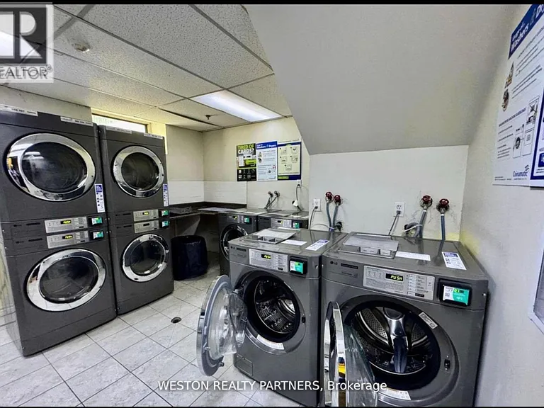 88 Wellesley St E #608 — Photo 8