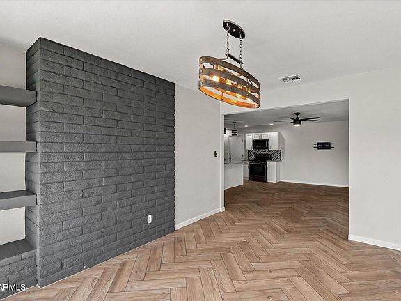 4th image of 3127 W YUCCA Street