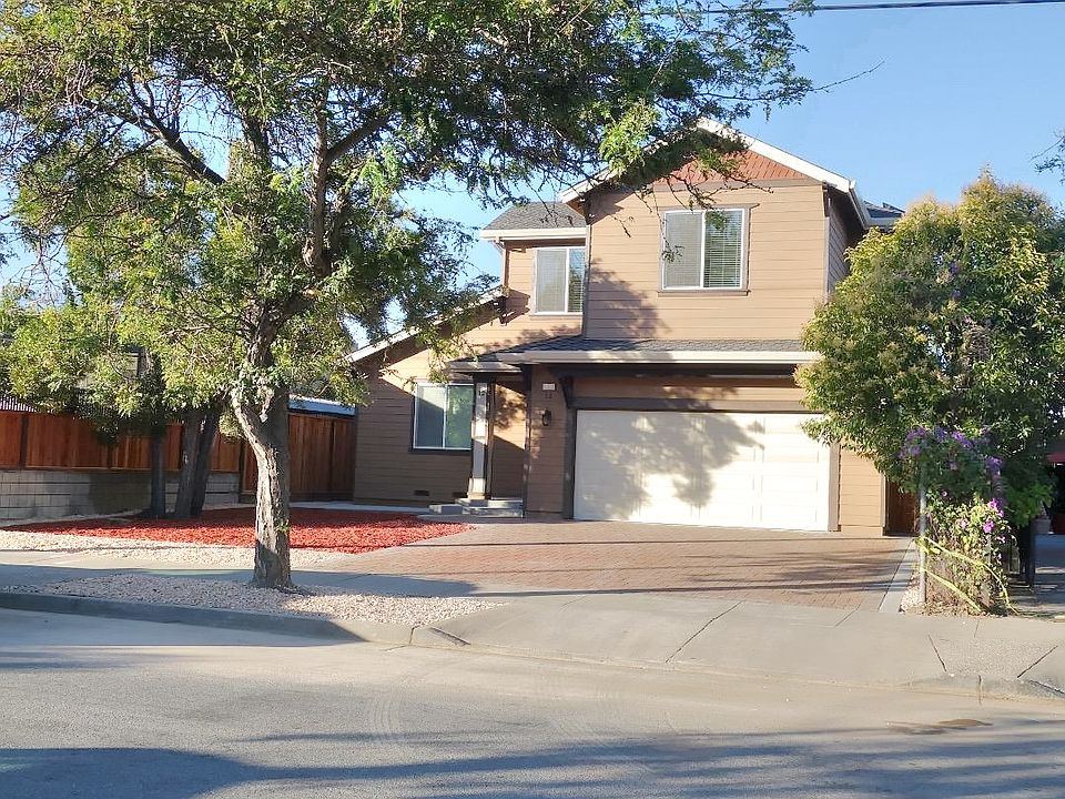 1st image of 12 Scharff Ave
