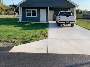 1009 Chesnut Ln, Cooper, TX 75432