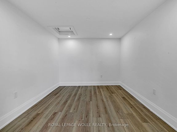 5th image of 581 Lancaster St W #1