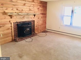 215 Hill Rd, Wernersville, PA 19565