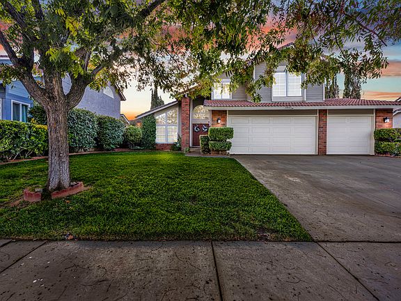 2nd image of 37437 Yorkshire Dr