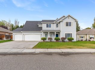 1443 Desert Springs Ave, Richland, WA 99352