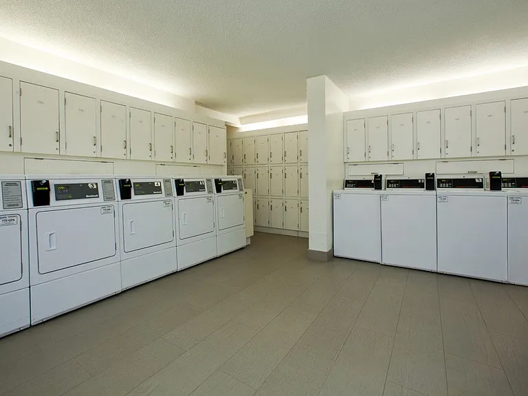 101 Millside Dr — Photo 16
