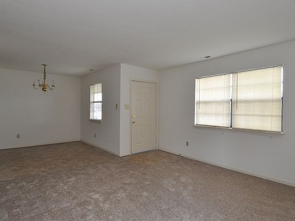 2nd image of 4620 Hardy Dr APT A