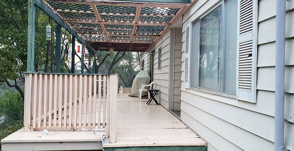 2nd image of 3620 Cedar Ave
