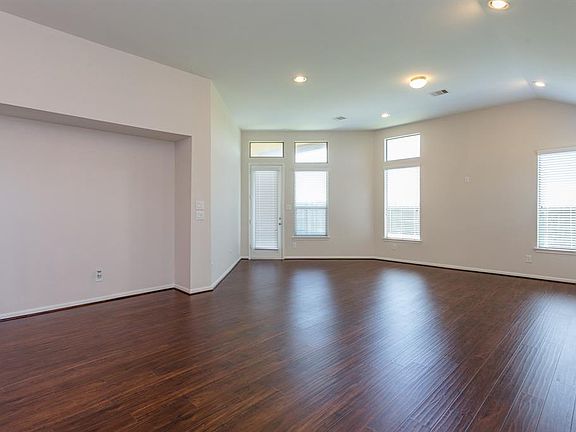 4th image of 22411 Auburn Valley Ln