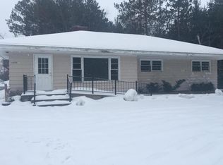 1455 S Lakeshore Dr, Lake City, MI 49651