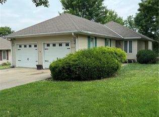 1102 Melanie Ln, Excelsior Springs, MO 64024