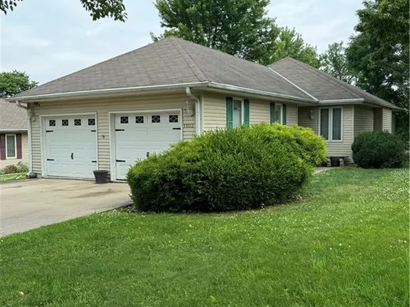 1102 Melanie Ln, Excelsior Springs, MO 64024