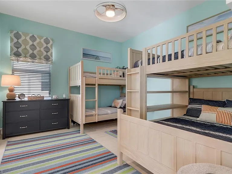 17302 Blue Sapphire Dr — Photo 29