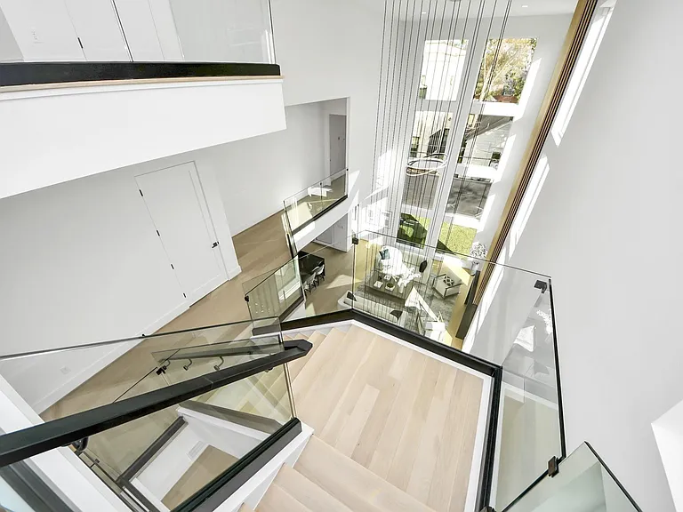 2232 Swift Blvd — Photo 18