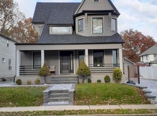 65 Cloister Pl, Staten Island, NY 10306