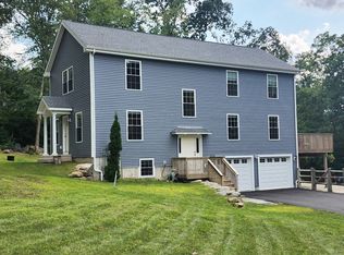 53 Virginia Rail Dr, Bethany, CT 06524