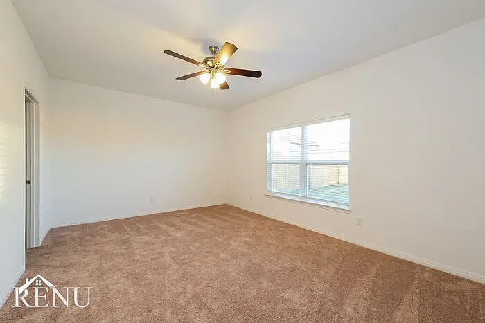 165 Scarborough Bnd — Photo 12