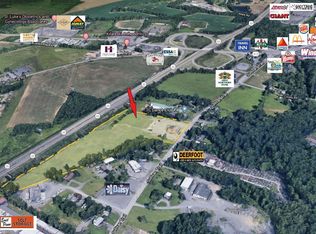 6615 Sullivan Trl, Wind Gap, PA 18091