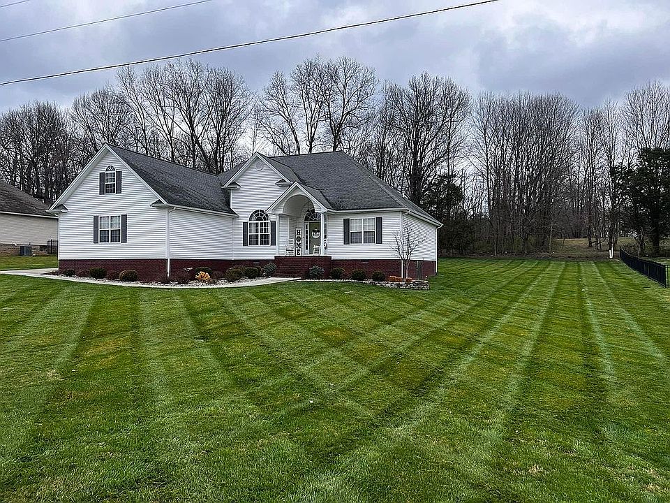 2nd image of 448 Megan Ln