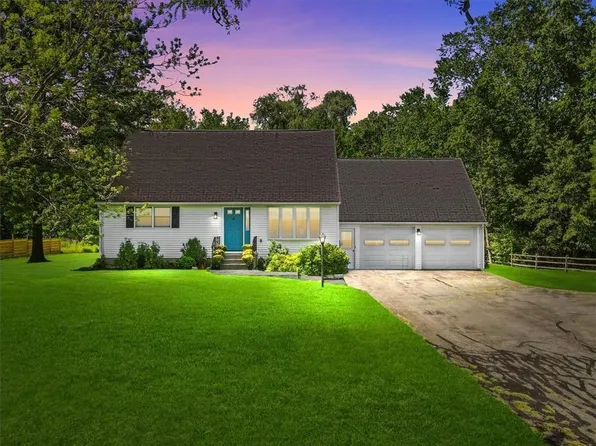 1346 Old Ford Road, Gardiner, NY 12561