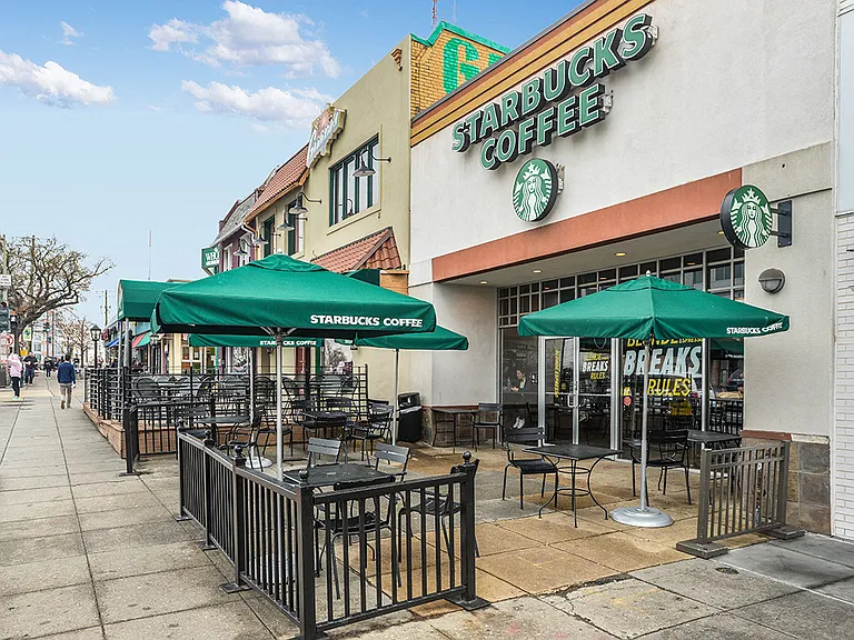 Restaurants and bars in Tenleytown