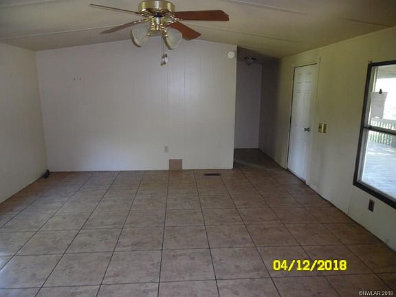 4th image of 160 Parkside Lndg