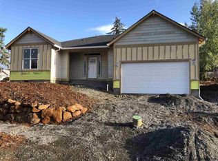1110 Jaysie Dr, Silverton, OR 97381