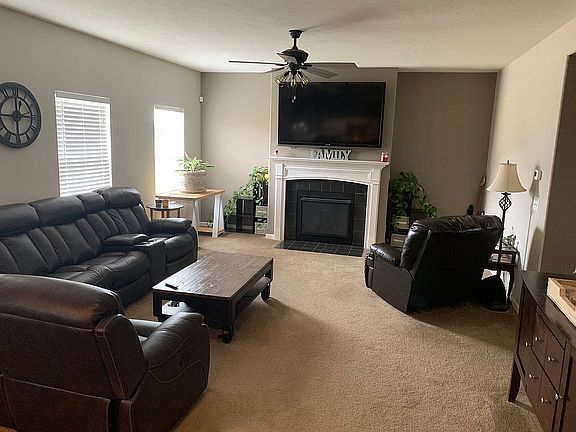 4th image of 1544 Mary Lou Dr
