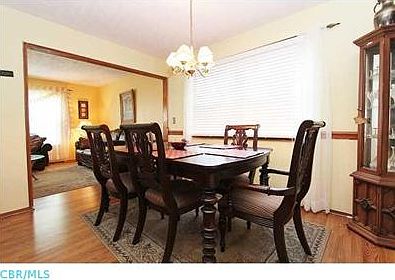 5th image of 6678 Helm Ave