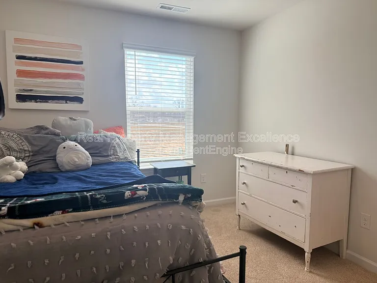 58 Sweet Meadow Rd — Photo 30