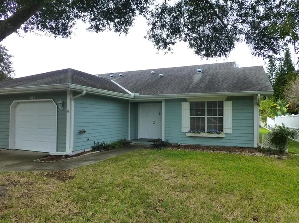 912 Highlands Blvd, Palm Harbor, FL 34684