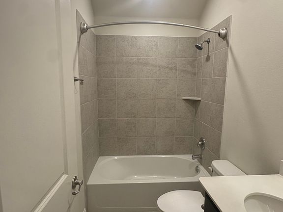 4th image of 7117 Wildflower Way