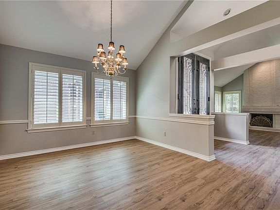 5th image of 1004 McCoy Dr