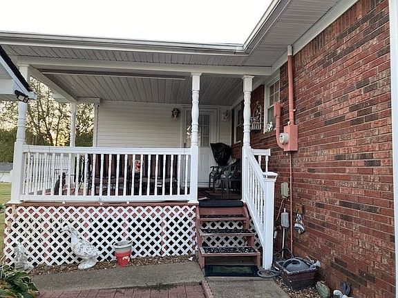 4th image of 105 Cardinal Dr